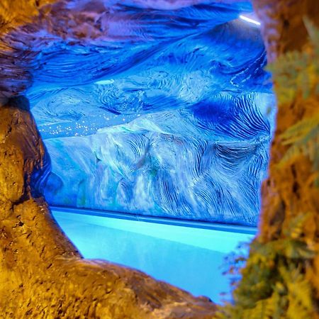 Penzion Zbojnicky Halas Tisovec エクステリア 写真