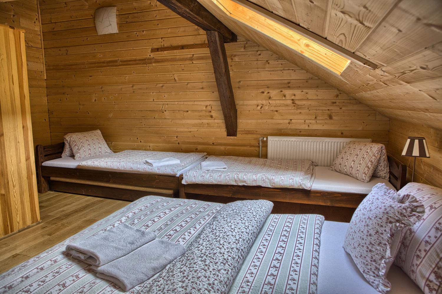 Penzion Zbojnicky Halas Tisovec エクステリア 写真