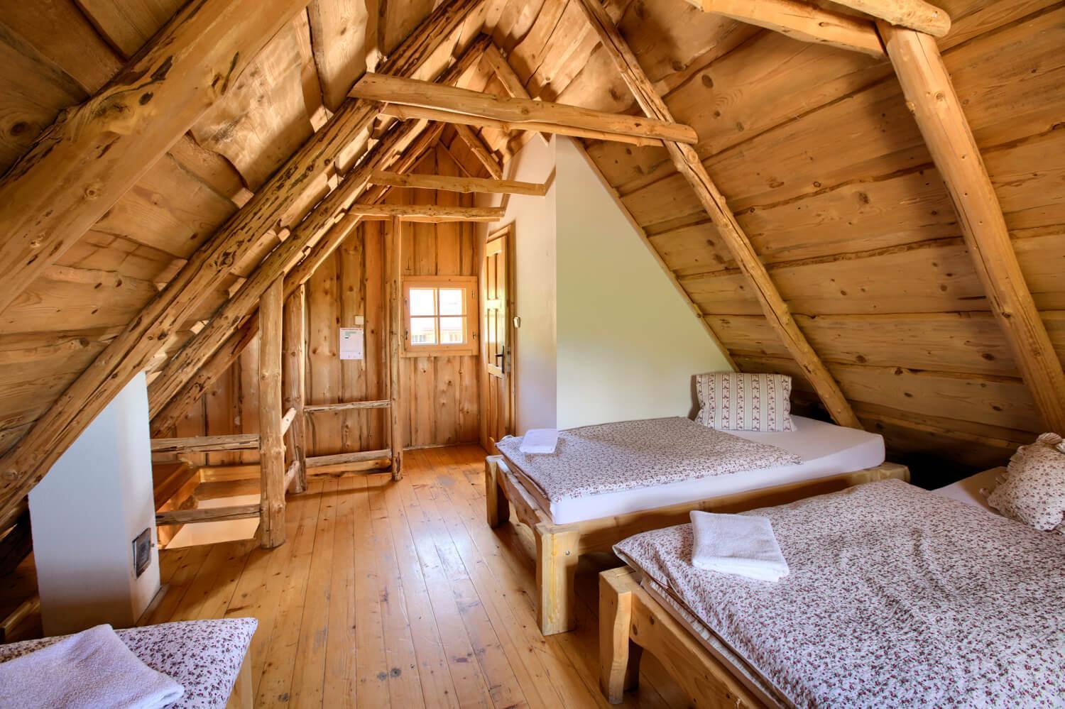 Penzion Zbojnicky Halas Tisovec 部屋 写真